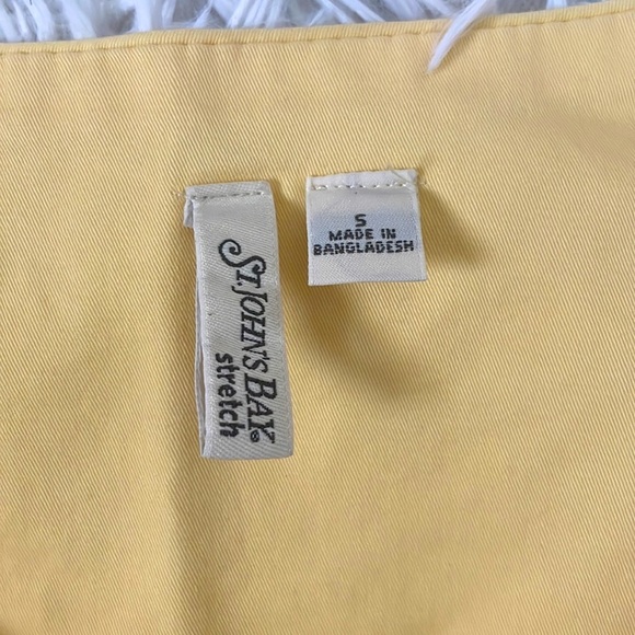 St. John’s Bay Butter Yellow Pleated Button Down Short Coat/Jacket - Picture 2 of 8